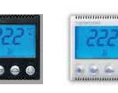 ثيرموستات الكتروني في الشتاء / الصيف مع شاشة ذات اضاءة خلفية NO +NC 2A 230V -وحدتان