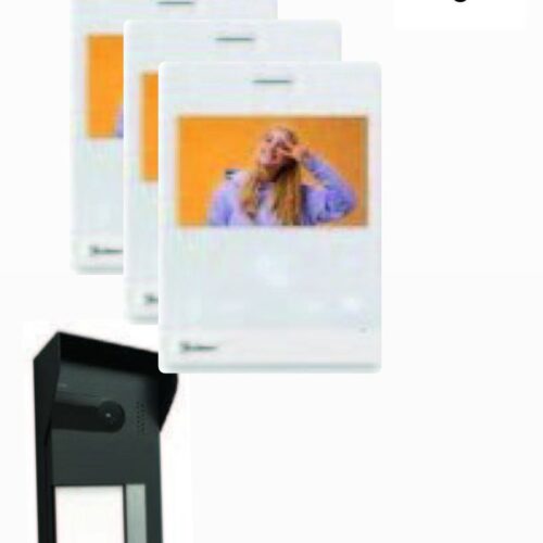 طقم ثلاث شقق بشاشة 4 انش ملون بذاكرة ھاند فري مع اكسسز + 2G بمدالیة قابل لاضافة میموري لتخزین الصور + فیدیو WIFI